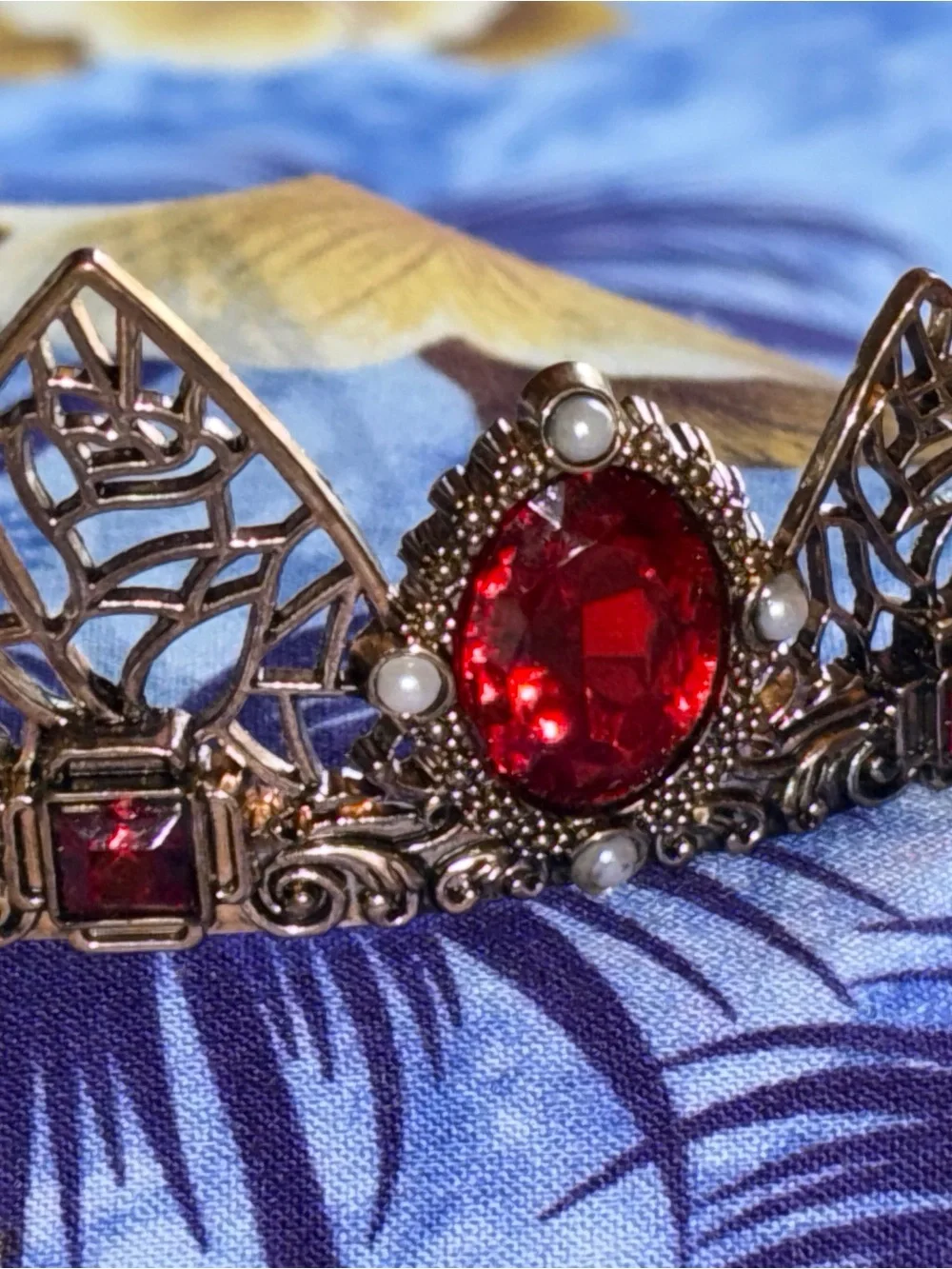 Disney Princess Snow White Crown Gemstone Red  Rhinestone Costume Accessory